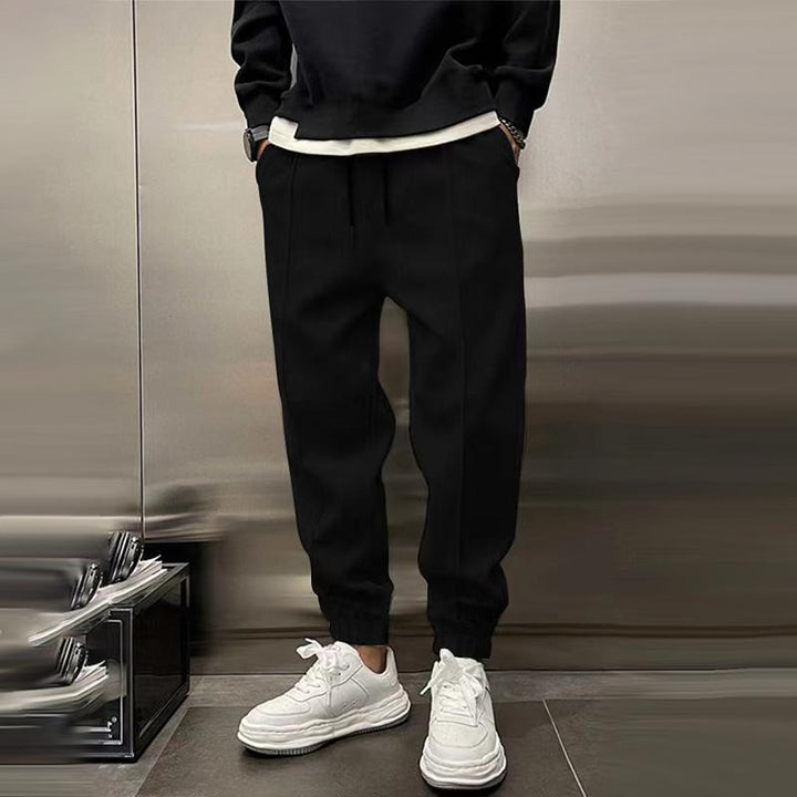 Nils | Herren Casual Sweatpants mit Tapered Fit