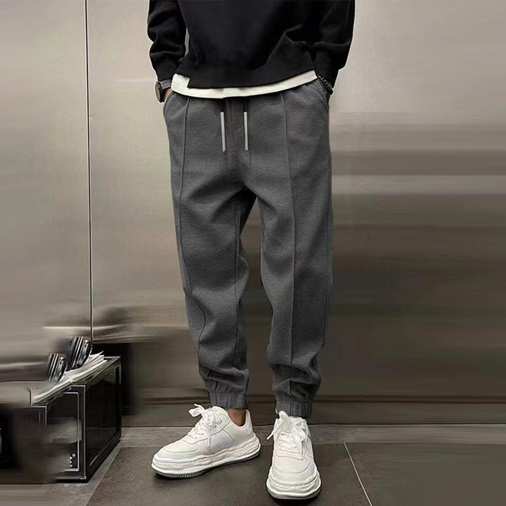 Nils | Herren Casual Sweatpants mit Tapered Fit