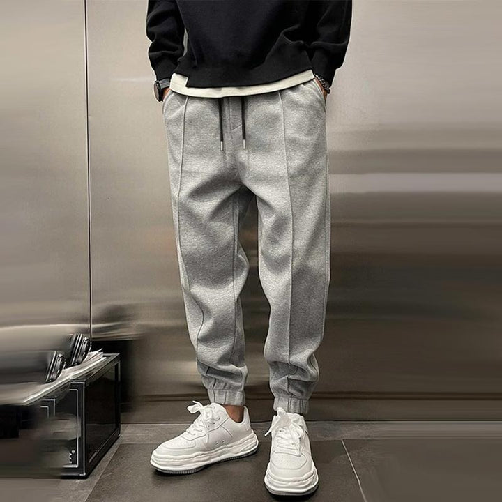 Nils | Herren Casual Sweatpants mit Tapered Fit